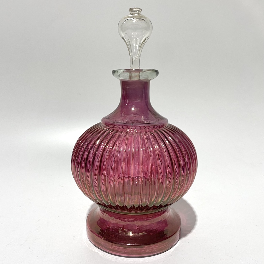 DECANTER, 1970s Pink Magenta Ribbed Glass w Clear Stopper